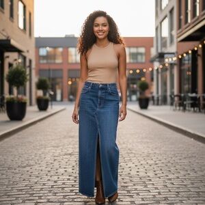 NWT MOTHER Bombshell Indie Chic Denim Maxi Skirt  in Cannonball Size 28/ M